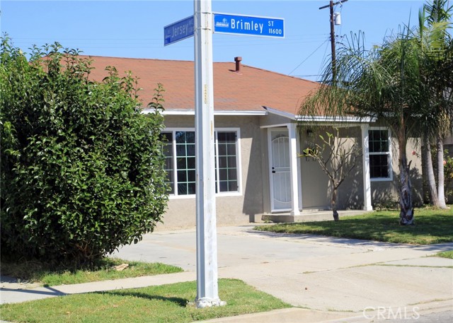 Detail Gallery Image 3 of 11 For 11623 Brimley, Norwalk,  CA 90650 - 2 Beds | 1 Baths