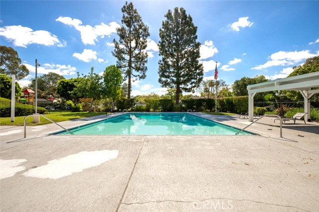 Image 53 of 54 For 22994 Via Pimiento  B3