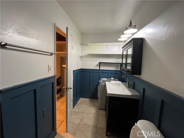 320 S Gramercy Place, Los Angeles CA: https://media.crmls.org/medias/16b979ee-5658-442b-a41d-3a57a3b7d7ed.jpg
