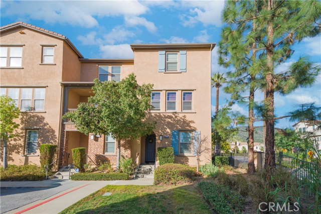 feature listing property photo