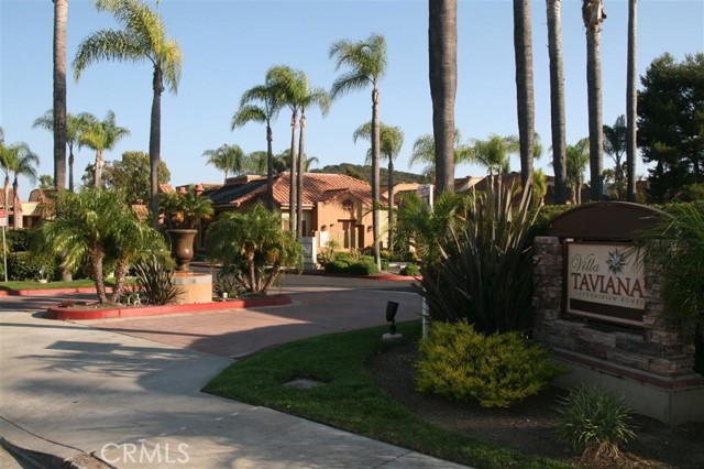 15273 Maturin Drive, San Diego CA: https://media.crmls.org/medias/16ba15e5-e1b2-485d-ac08-cd15024f7d5b.jpg