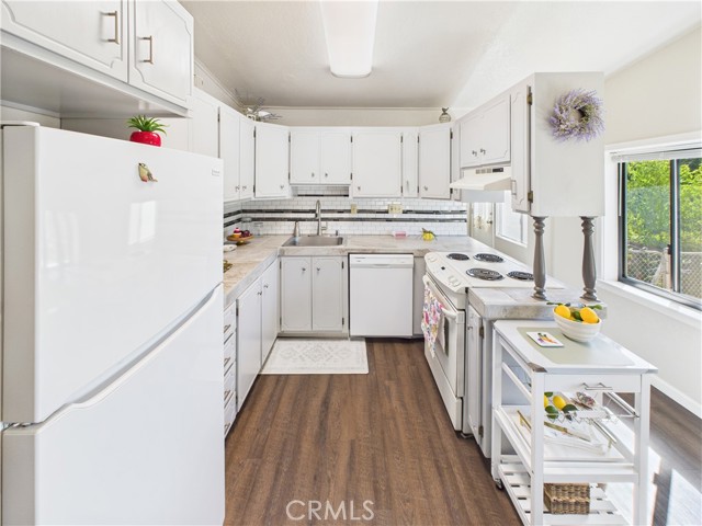 Detail Gallery Image 6 of 17 For 5130 Bullion St, Mariposa,  CA 95338 - 5 Beds | 2 Baths