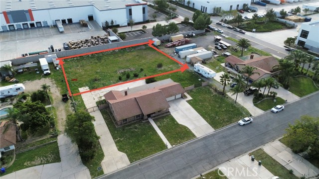 Detail Gallery Image 5 of 36 For 15939 Tyrol, Fontana,  CA 92337 - 3 Beds | 2/1 Baths