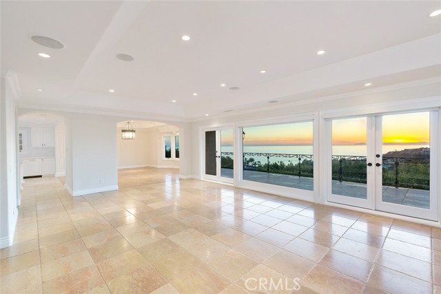 Detail Gallery Image 18 of 46 For 517 Emerald Bay, Laguna Beach,  CA 92651 - 4 Beds | 4 Baths