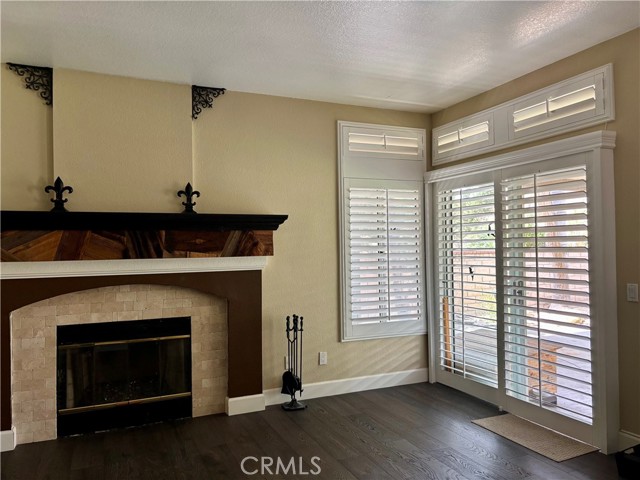 7440 Apple Blossom Court, Highland CA: https://media.crmls.org/medias/16bb70bc-63fb-49d2-8c07-23bd27f1ad48.jpg
