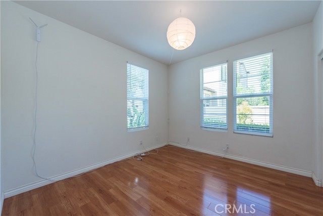 Detail Gallery Image 6 of 34 For 216 Tall Oak, Irvine,  CA 92603 - 3 Beds | 3/1 Baths