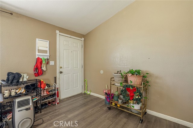 Detail Gallery Image 24 of 49 For 277 Longhorn, Mojave,  CA 93501 - 3 Beds | 2 Baths