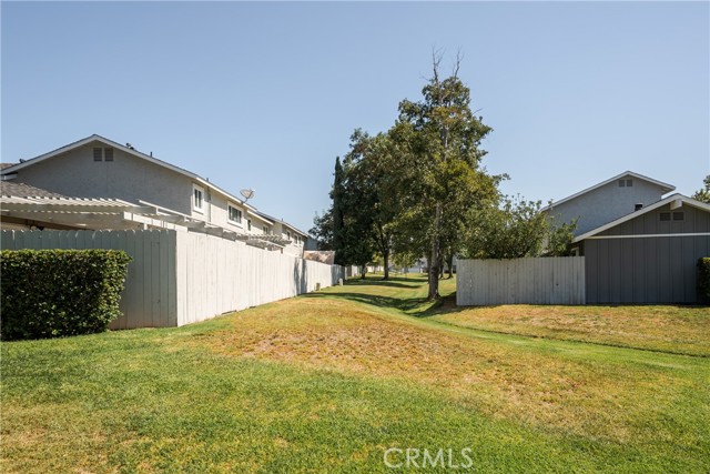 25353 Gemini Ln, Lake Forest CA: https://media.crmls.org/medias/16bc42db-5868-4092-b3c9-c98e341e7684.jpg