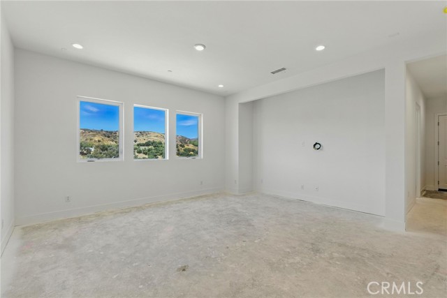 11919 Red Hawk Lane, Porter Ranch (los Angeles), California 91326, 4 Bedrooms Bedrooms, ,4 BathroomsBathrooms,Residential,For Sale,11919 Red Hawk Lane,CRSR25156292