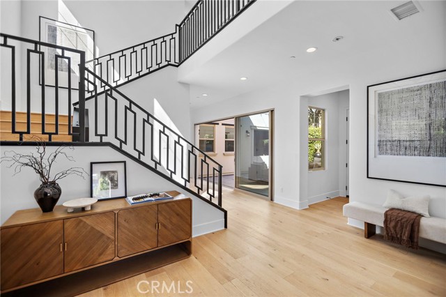 Detail Gallery Image 3 of 49 For 51 Fenway, Irvine,  CA 92620 - 4 Beds | 4/1 Baths