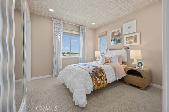 Detail Gallery Image 9 of 14 For 7373 Suva St, Downey,  CA 90240 - 3 Beds | 3/1 Baths