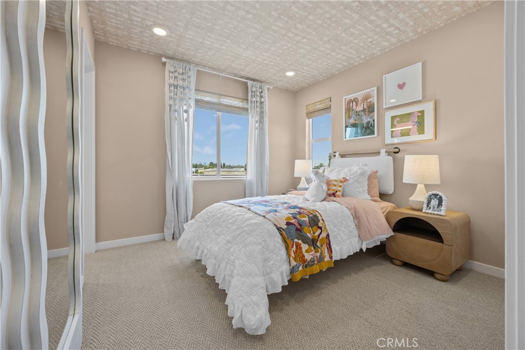 MLS #OC25263880 image #8