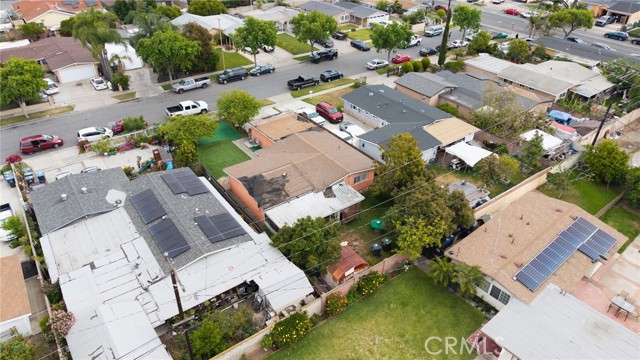 Detail Gallery Image 39 of 41 For 526 Nottingham Ave, Santa Ana,  CA 92703 - 4 Beds | 2 Baths