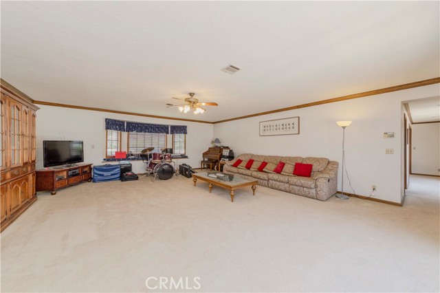 2837 E Mesa Drive, West Covina CA: https://media.crmls.org/medias/16be50b1-46c5-40fb-918c-bc063bacaaf8.jpg