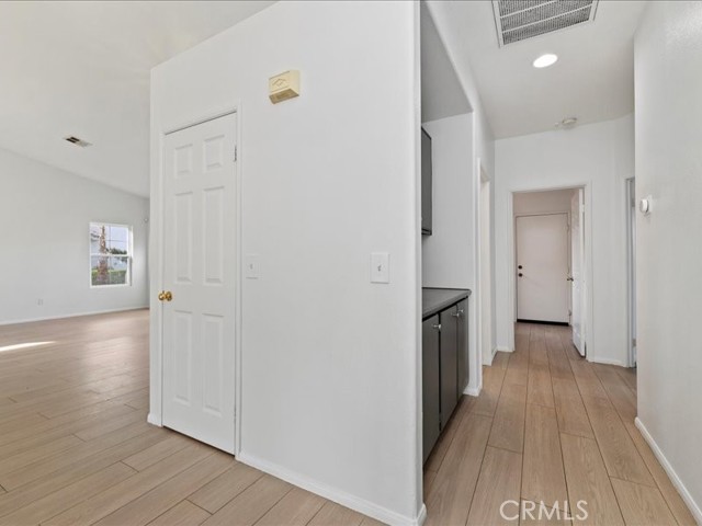 Image 25 of 34 For 874 Kalpesh Drive