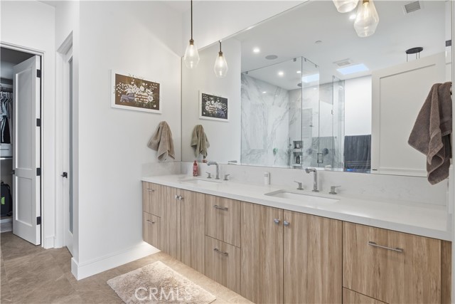 Detail Gallery Image 27 of 41 For 2504 Fisk Ln, Redondo Beach,  CA 90278 - 4 Beds | 3/1 Baths