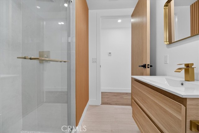 Detail Gallery Image 22 of 49 For 7055 Fallbrook Ave, West Hills,  CA 91307 - 4 Beds | 2 Baths