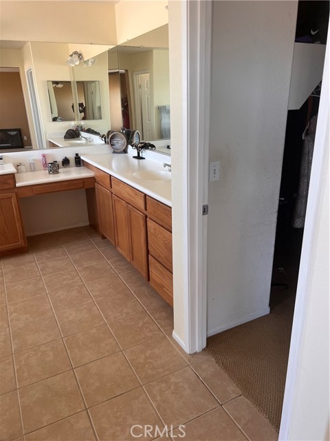 owner bathroom