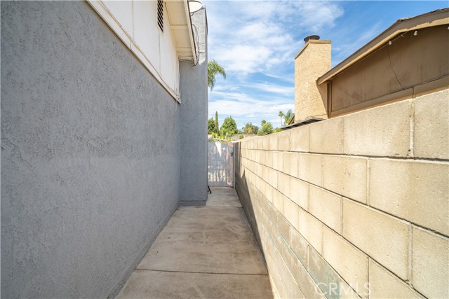 Detail Gallery Image 33 of 44 For 2455 Saint Elmo Dr, San Bernardino,  CA 92410 - 3 Beds | 2 Baths