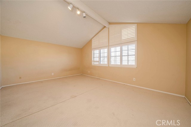 Detail Gallery Image 17 of 28 For 2100 Winterwood, Fullerton,  CA 92833 - 4 Beds | 3 Baths