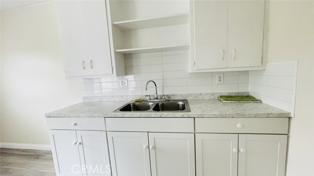 Detail Gallery Image 12 of 75 For 1083 Gaviota Ave, Long Beach,  CA 90813 - – Beds | – Baths