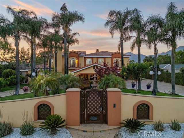 Detail Gallery Image 20 of 41 For 14667 Tyler St, Sylmar,  CA 91342 - 7 Beds | 6 Baths