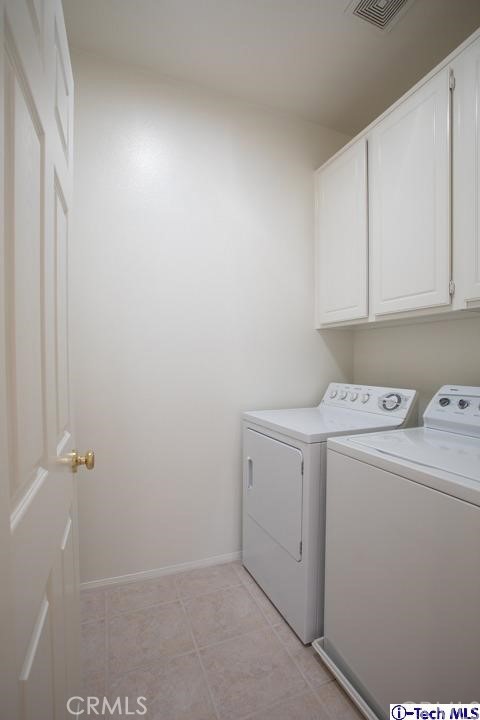 Detail Gallery Image 16 of 19 For 10040 Meritage Ct, Sun Valley,  CA 91352 - 4 Beds | 3 Baths