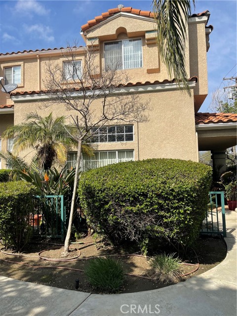 243 S San Dimas Canyon Road, San Dimas CA: https://media.crmls.org/medias/16c3cf7f-5bdb-4749-bcce-4c3b35e03a01.jpg
