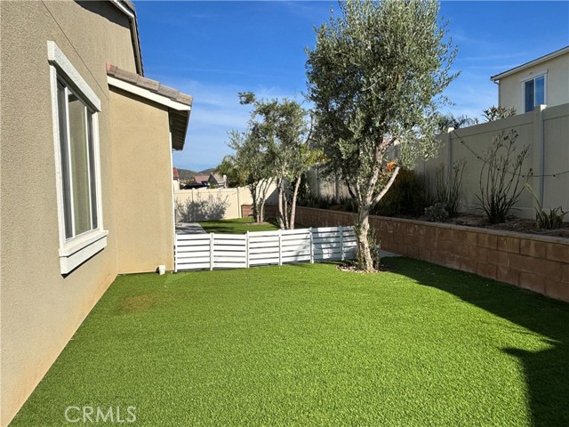 Detail Gallery Image 6 of 8 For 30094 Stargazer, Menifee,  CA 92584 - 4 Beds | 3 Baths