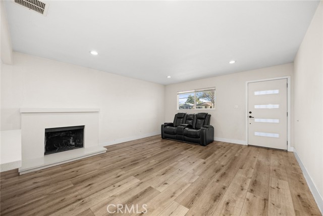 Detail Gallery Image 10 of 39 For 3817 Athol, Baldwin Park,  CA 91706 - 3 Beds | 2 Baths