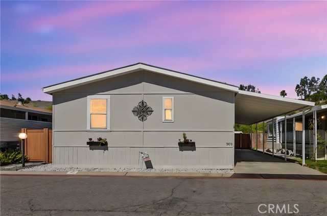 Front Image Thumbnail for CRPW26052365