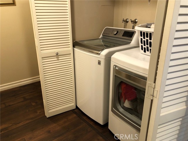 Detail Gallery Image 13 of 29 For 25530 Hemingway, Stevenson Ranch,  CA 91381 - 3 Beds | 3 Baths