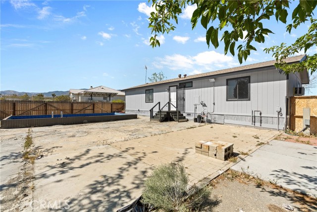 11535 Rosado Road, Pinon Hills CA: https://media.crmls.org/medias/16c809e9-f52e-46e2-a263-9270973885e8.jpg