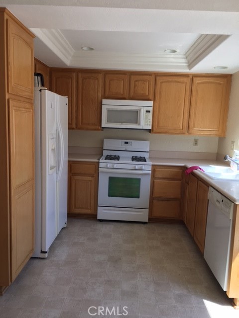 Detail Gallery Image 2 of 10 For 1910 W Palmyra Ave #133,  Orange,  CA 92868 - 2 Beds | 1/1 Baths