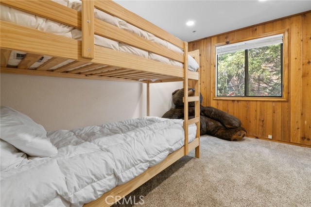 Detail Gallery Image 12 of 28 For 1184 Teton Dr, Big Bear Lake,  CA 92315 - 3 Beds | 2/1 Baths