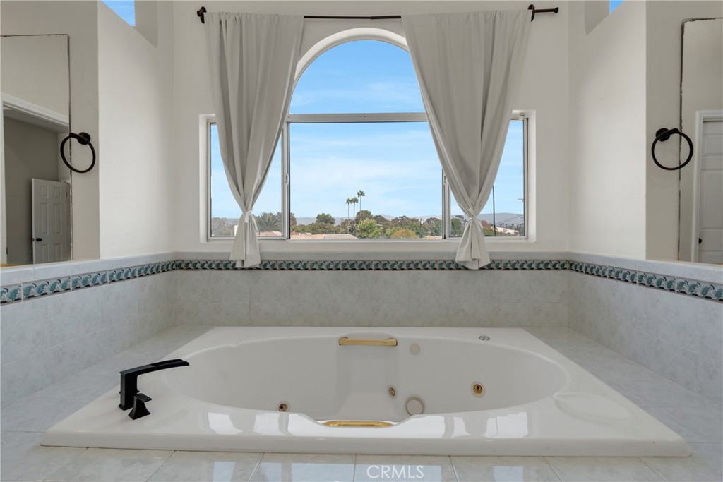 MLS #SB25238241 image #12