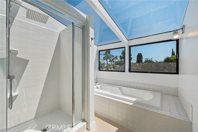 1122 Cranbrook Avenue, Torrance CA: https://media.crmls.org/medias/16c9faab-9d7d-46ed-aae2-47658c4fe3dc.jpg
