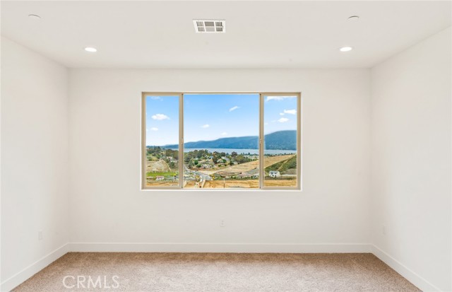 Detail Gallery Image 21 of 36 For 4083 Madonna Cir, Lake Elsinore,  CA 92530 - 6 Beds | 5 Baths