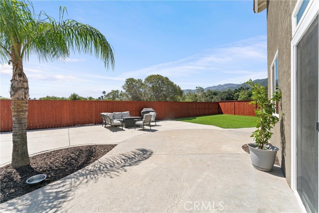 8798 Crest View Drive, Corona CA: https://media.crmls.org/medias/16cbb70f-1983-4fd0-99d6-db86d908c6a8.jpg