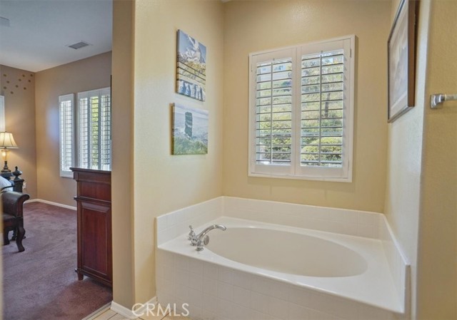 27955 Trillium Lane, Valencia CA: https://media.crmls.org/medias/16cbf0b2-0a76-46b4-9e0b-566f18d62ed5.jpg
