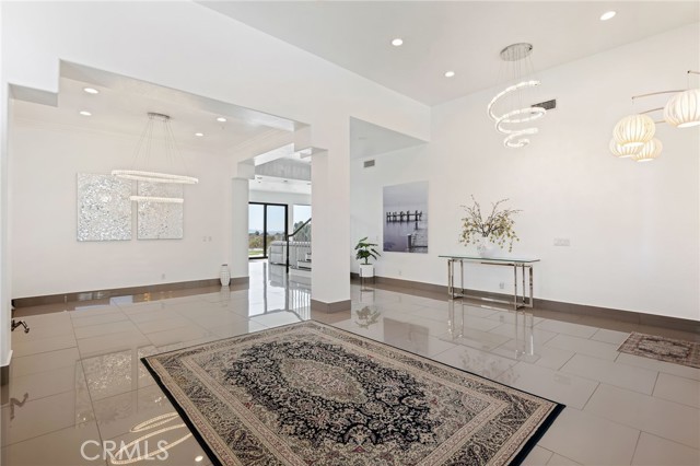 Detail Gallery Image 8 of 59 For 17764 Sidwell, Granada Hills,  CA 91344 - 4 Beds | 4 Baths