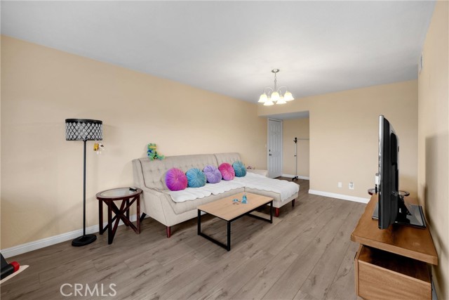 Detail Gallery Image 5 of 30 For 1410 W Lambert #202,  La Habra,  CA 90631 - 1 Beds | 1 Baths