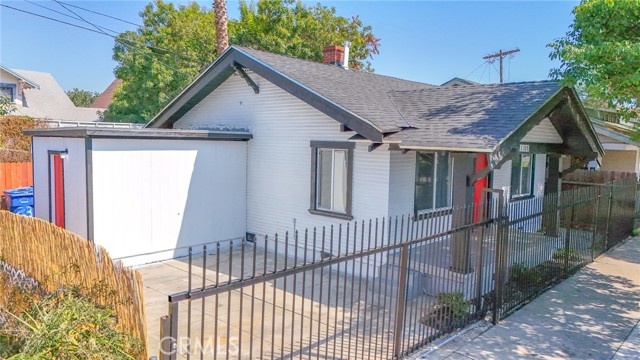 Detail Gallery Image 5 of 46 For 1327 Exposition Bld, Los Angeles,  CA 90018 - 2 Beds | 2 Baths