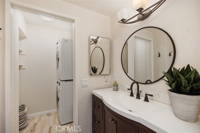 Detail Gallery Image 17 of 38 For 24361 Conejo #4,  Laguna Hills,  CA 92656 - 1 Beds | 1 Baths