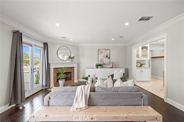 Detail Gallery Image 8 of 62 For 18642 Silver Maple, North Tustin,  CA 92705 - 4 Beds | 3 Baths