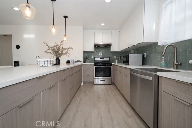 Detail Gallery Image 7 of 26 For 12076 Harvest, Norwalk,  CA 90650 - 3 Beds | 2 Baths