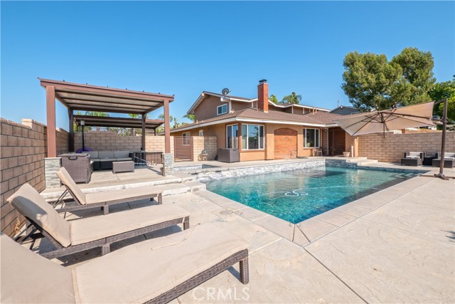 Detail Gallery Image 50 of 71 For 3985 Oakridge Cir, Norco,  CA 92860 - 5 Beds | 3 Baths