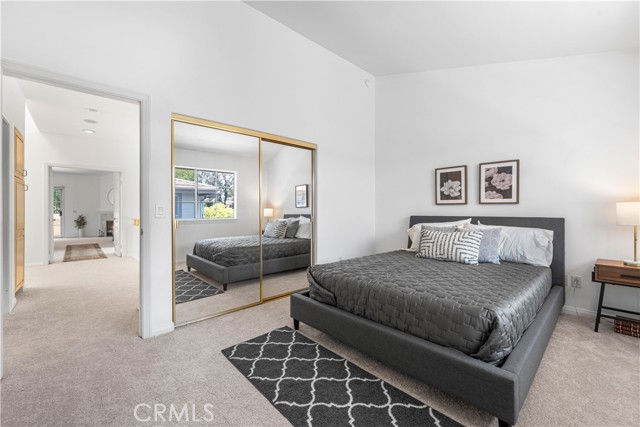 7 Greenmeadow Drive, Newbury Park CA: https://media.crmls.org/medias/16d08be9-6b31-4f44-8ec9-28348a6882c6.jpg