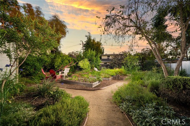 Detail Gallery Image 24 of 46 For 330 W 6th St, Claremont,  CA 91711 - 2 Beds | 1 Baths