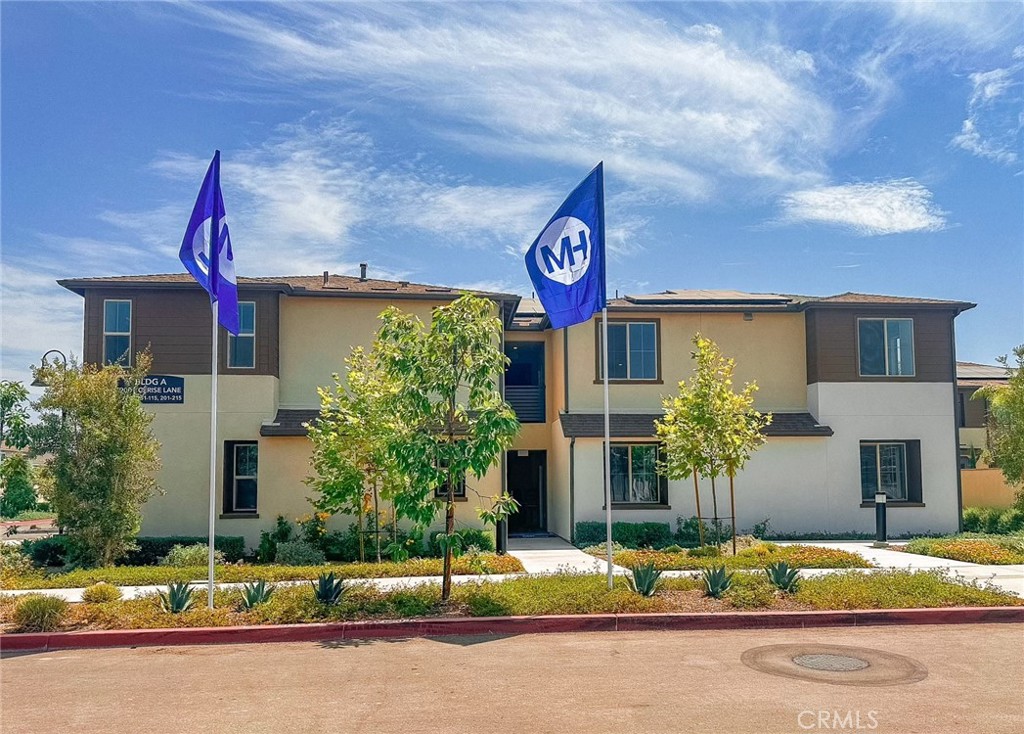 9001 Cerise Lane